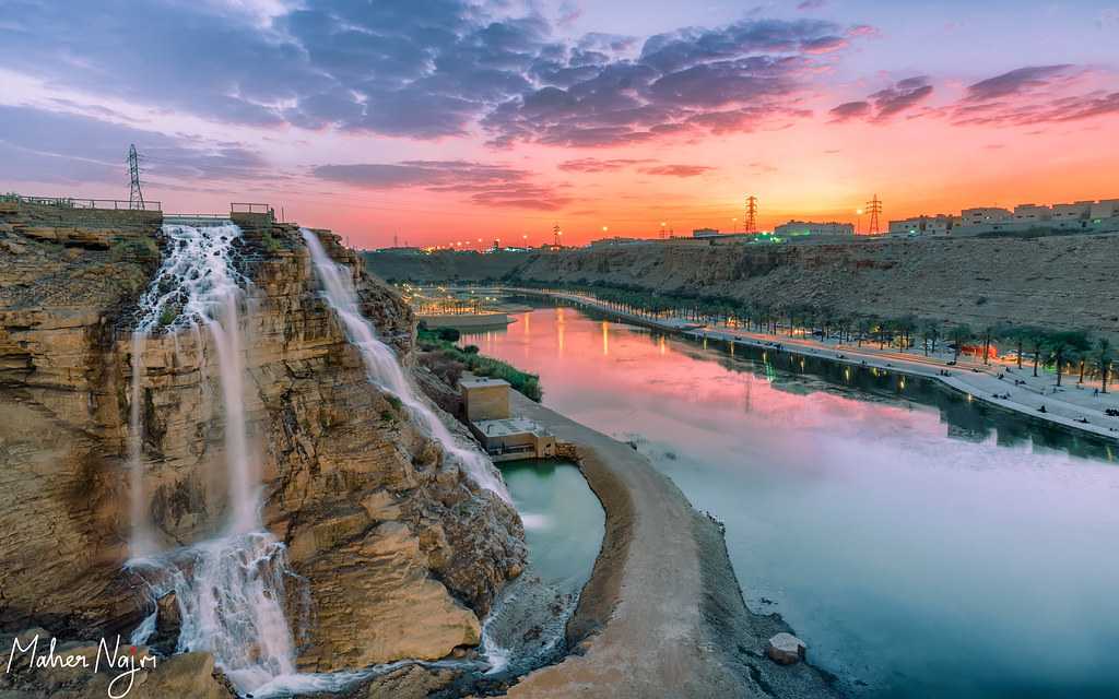 Wadi Namer Waterfall - Riyadh